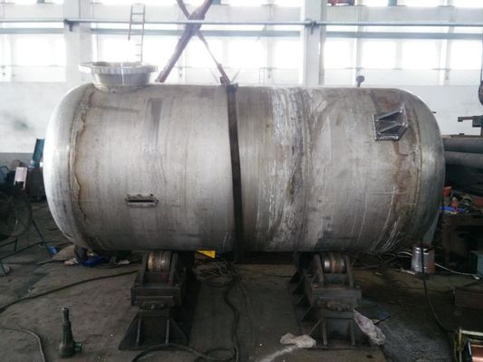China Tipo vertical espelho do tanque da embarcação de pressão do ferro fundido do vácuo polonês fornecedor