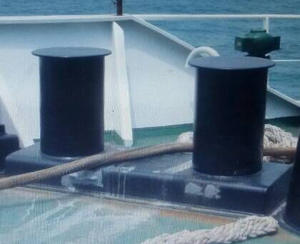 GB/T 554-1996 Bolandares normalizados para amarras e bolandares para navios com 500 toneladas SWL em aço carbono ou ferro fundido fornecedor