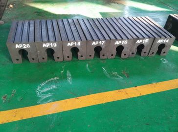 Tipo marinho pára-choques de borracha do buraco da fechadura da doca do barco do para-choque do rebocador de borracha do para-choque fornecedor