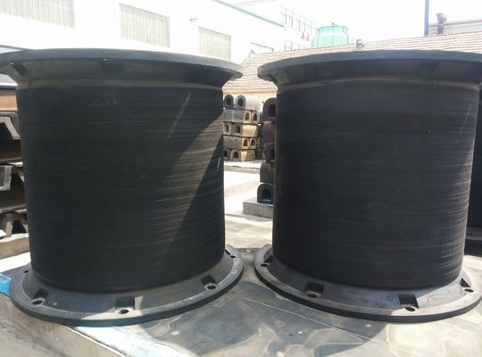 Aplicação marinha de borracha de borracha de tipo supercelular com longa vida útil e baixa compressão de inclinação para borracha de porta fornecedor