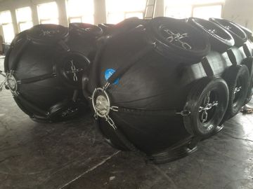 Pára-choque de borracha pneumático de Yokohama dos elementos de borracha anticorrosivos